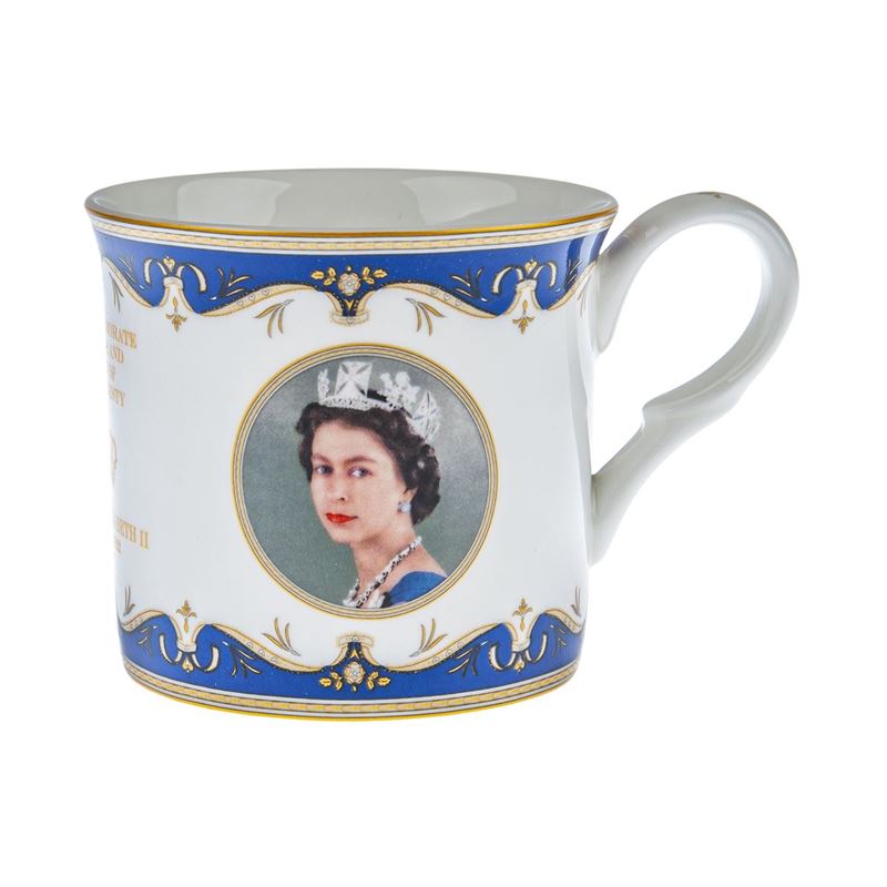 Queen Elizabeth II 1926 – 2022 Commemorative Collection – Heritage Fine Bone China Palace Mug