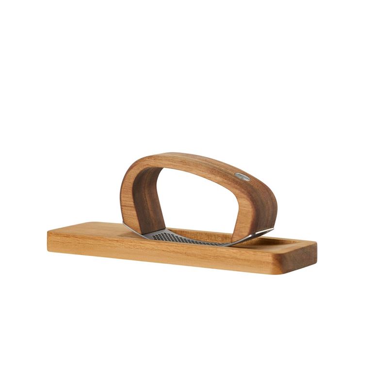 Ad-Hoc – RoccaAlio Garlic Press with Chopping Board