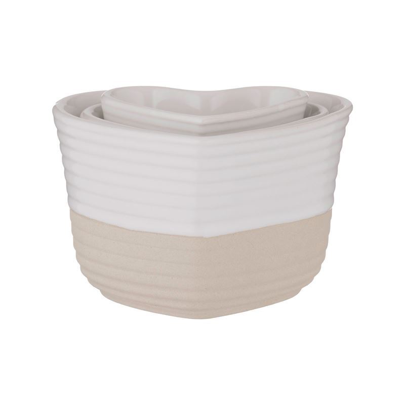Mason Cash – Rustic Charm Stoneware Heart Shaped 3pc Measuring Cups