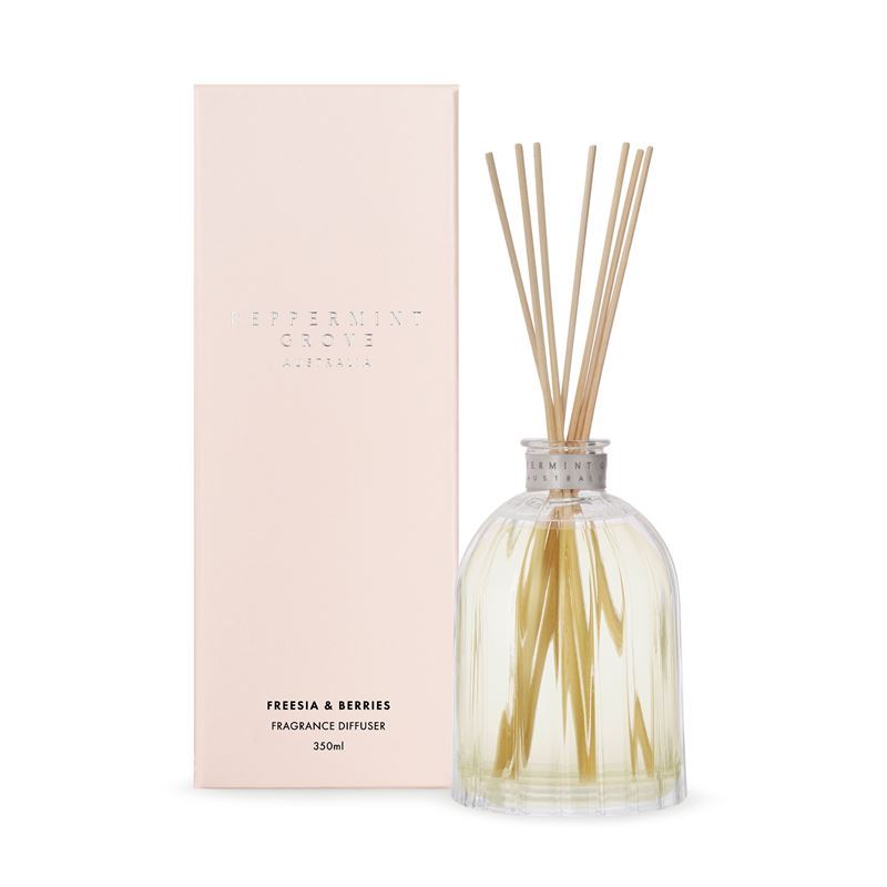 Peppermint Grove – Freesia & Berries Large Fragrance Diffuser 350ml