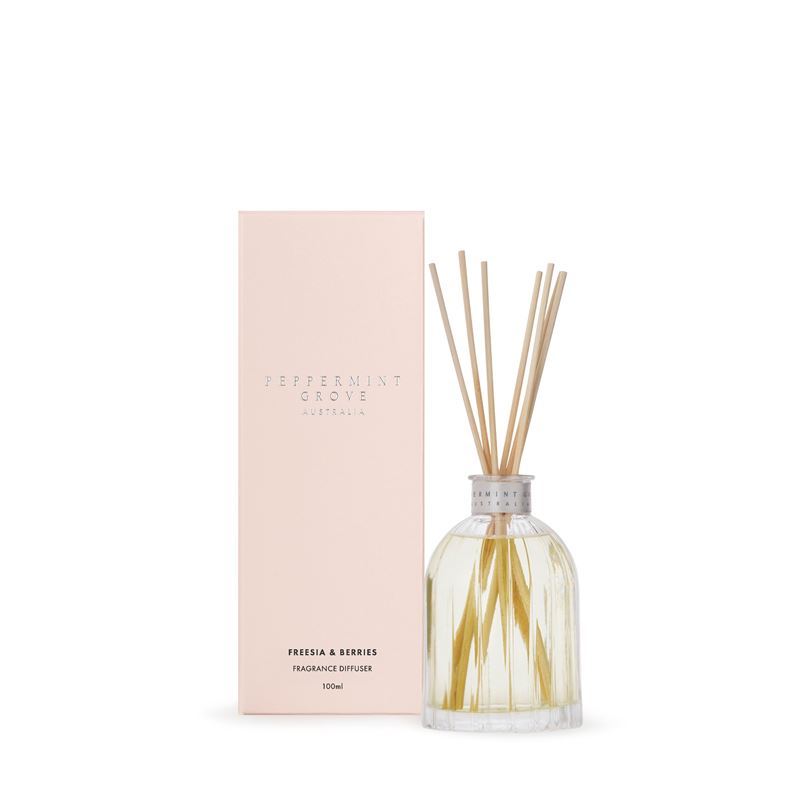 Peppermint Grove – Freesia & Berries Mini Fragrance Diffuser 100ml