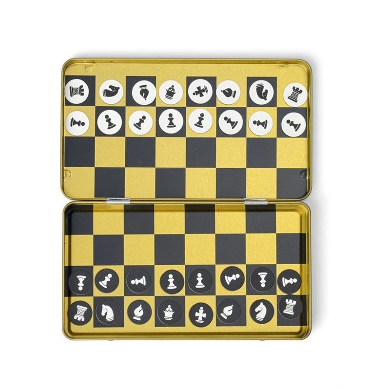 Gentleman’s Hardware – Magnetic Travel Game Chess
