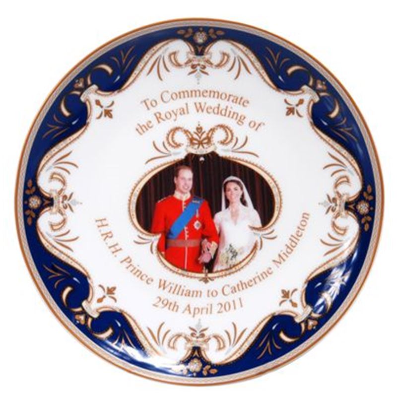 Royal Crest – Fine Bone China William & Catherine Blue Plate 20cm