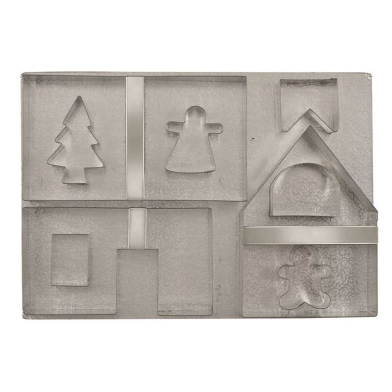 Avanti – Gingerbread House Christmas Cutters set of 10 with Base Board
