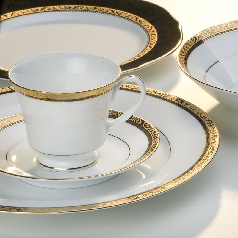 Noritalke Regent Gold 皿 15枚セット Noritake – Regent Gold 12pc Fine China Dinner Set – Victoria's